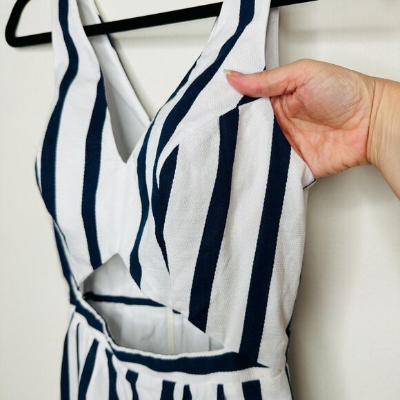 Topshop Navy and White Stripe Triangle Waist Cutout VNeck Nautical Mini Dress 4 - Picture 6 of 14